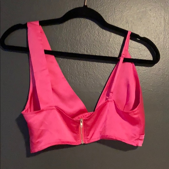 matching pink satin set - Picture 4 of 4